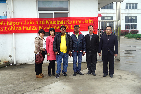 電動紙筒夾抱翻轉車