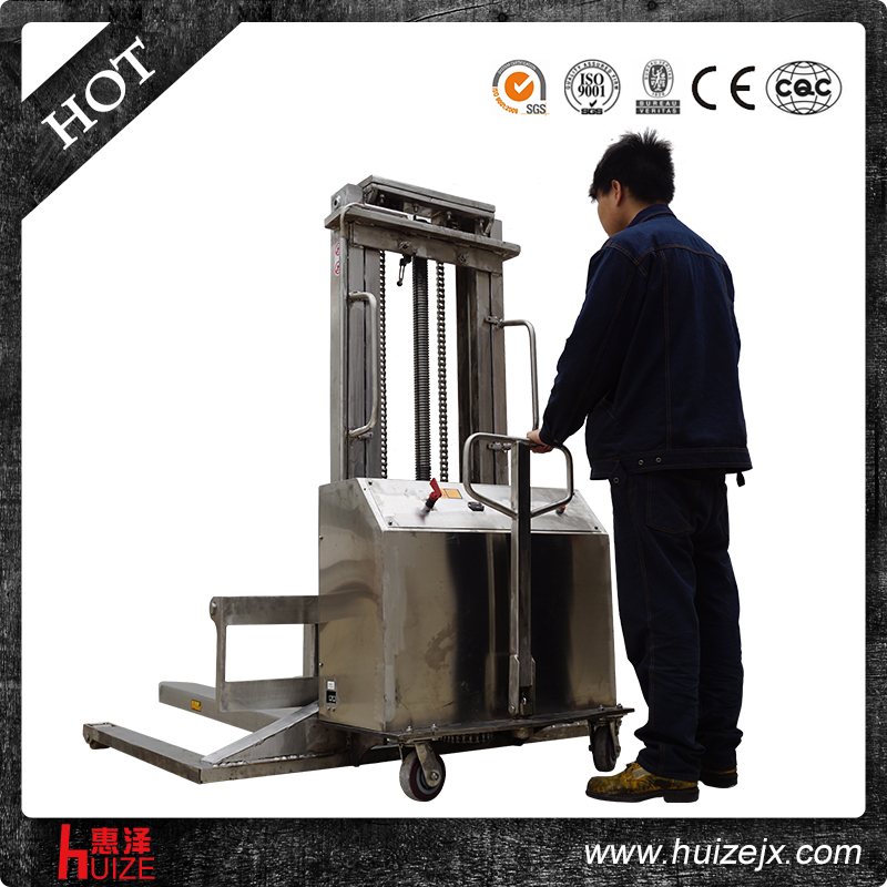 半電動堆高車(不銹鋼寬腿) 半電動堆高車(不銹鋼寬腿)