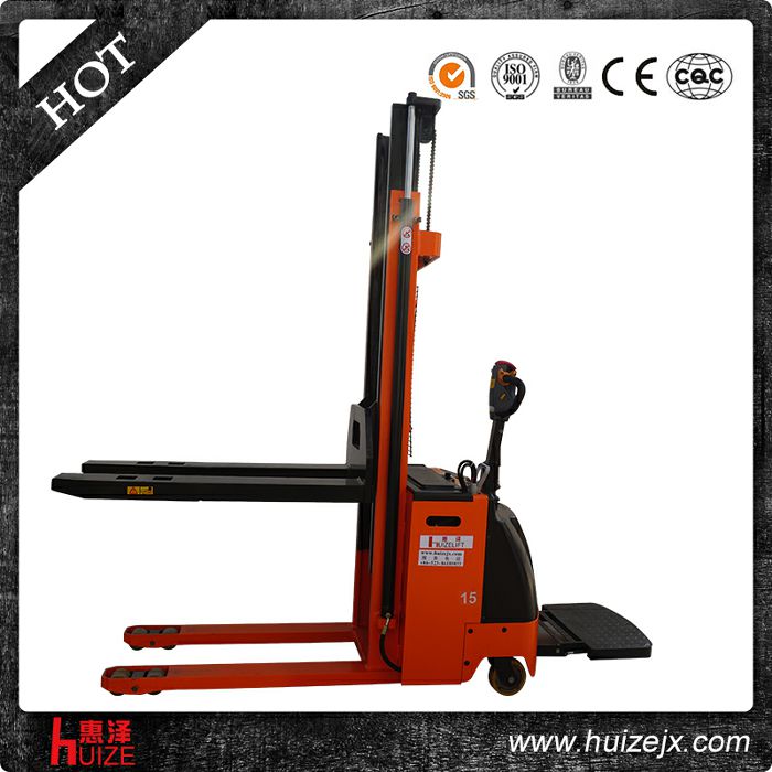 全電動堆高車(雙門架) 全電動堆高車(雙門架)