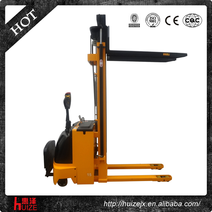 全電動堆高車(雙門架) 全電動堆高車(雙門架)